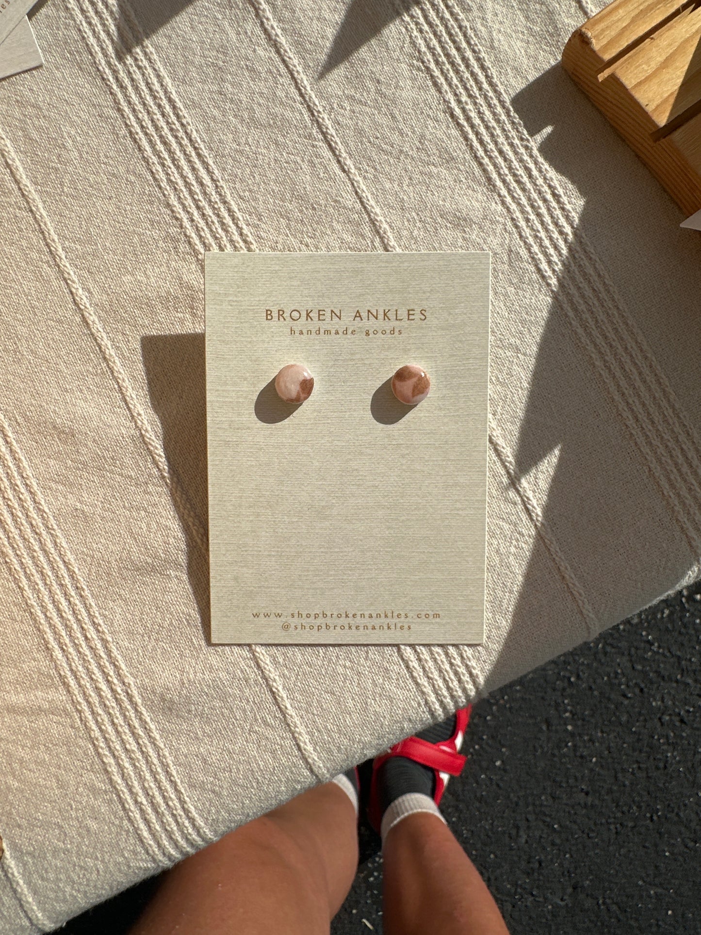 Tiny Circles