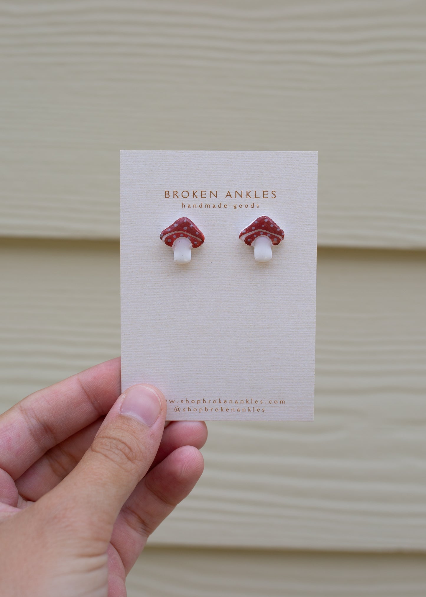 Mushroom Studs