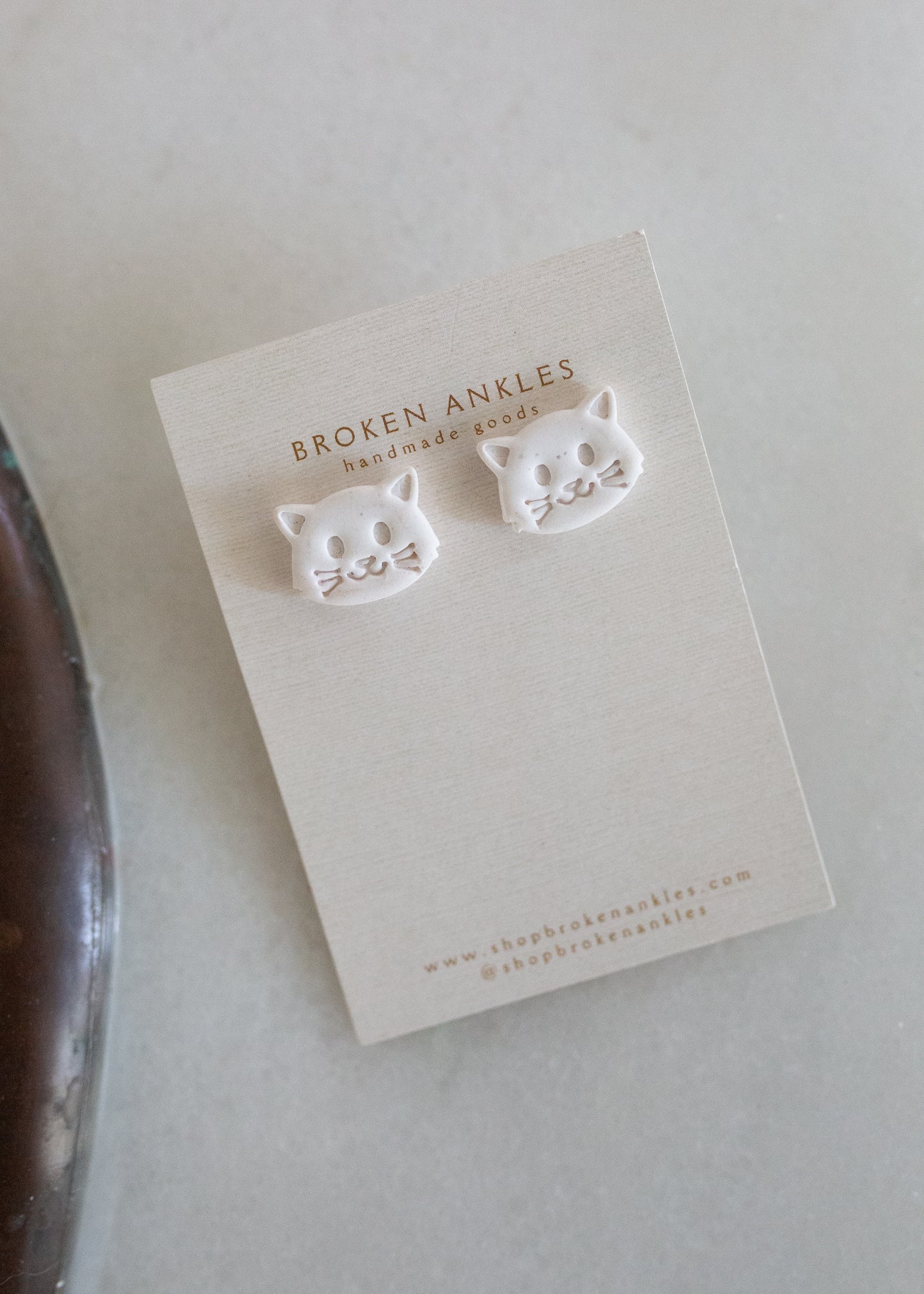 Cat Studs