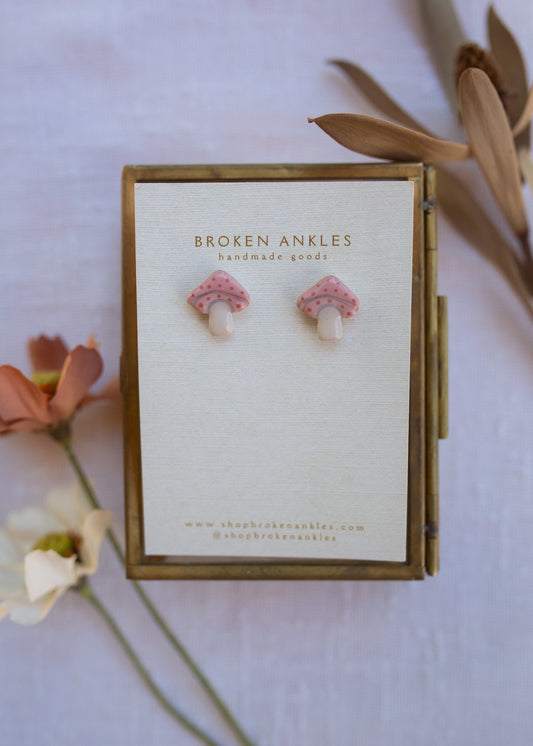 Mushroom Studs
