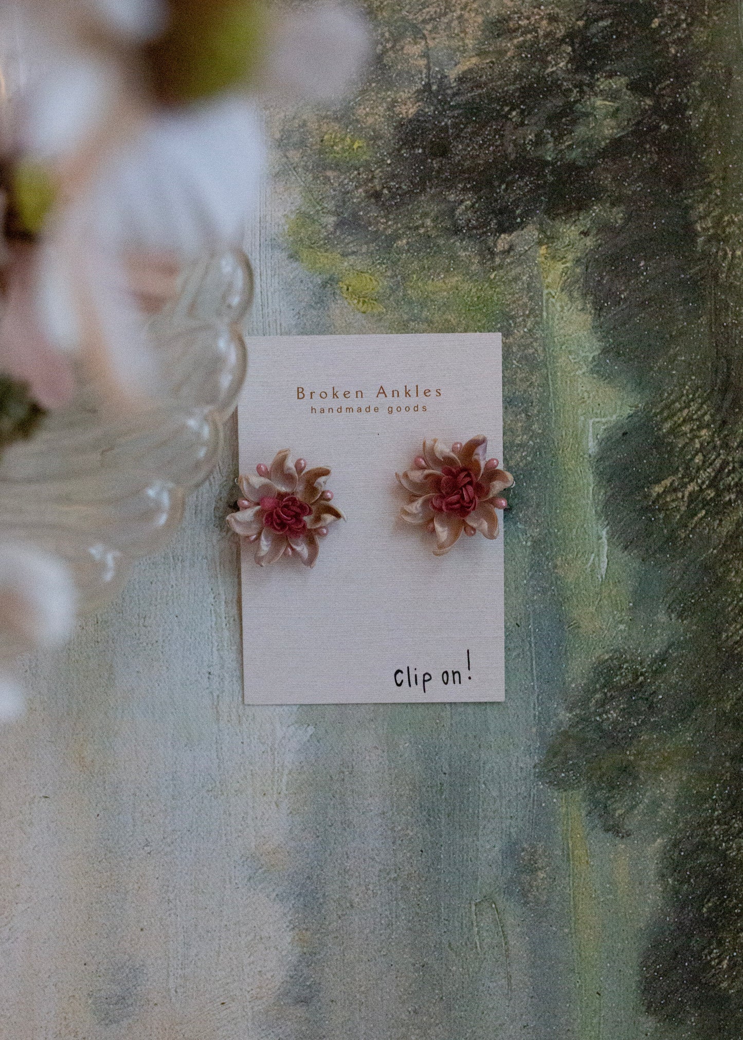Shell Floral Earrings