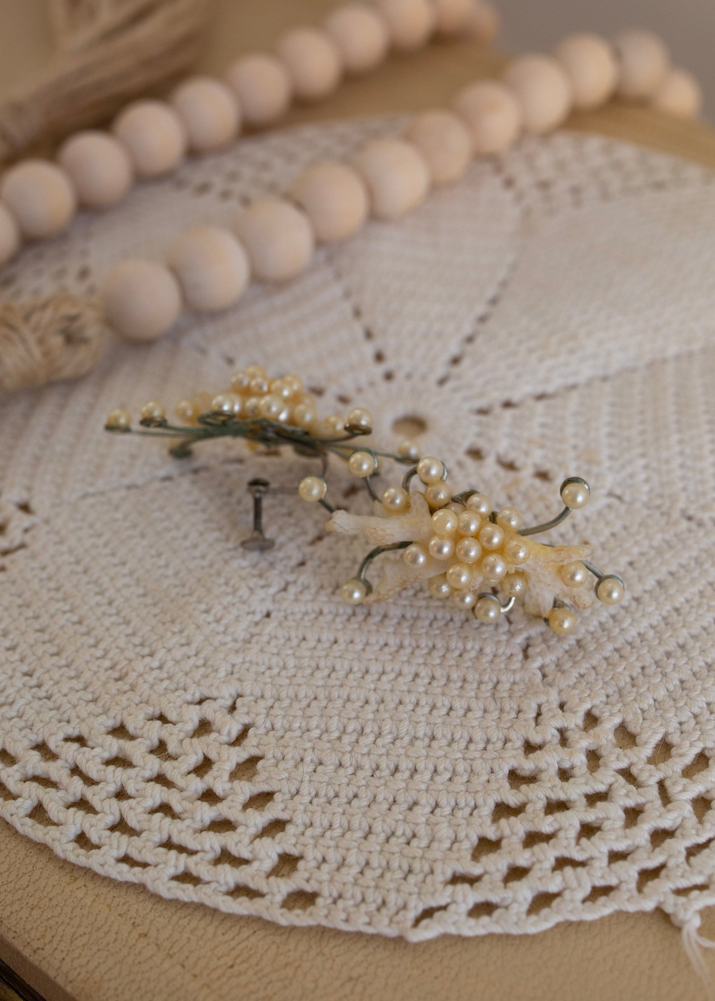 Cream Pearl Shell Earrings