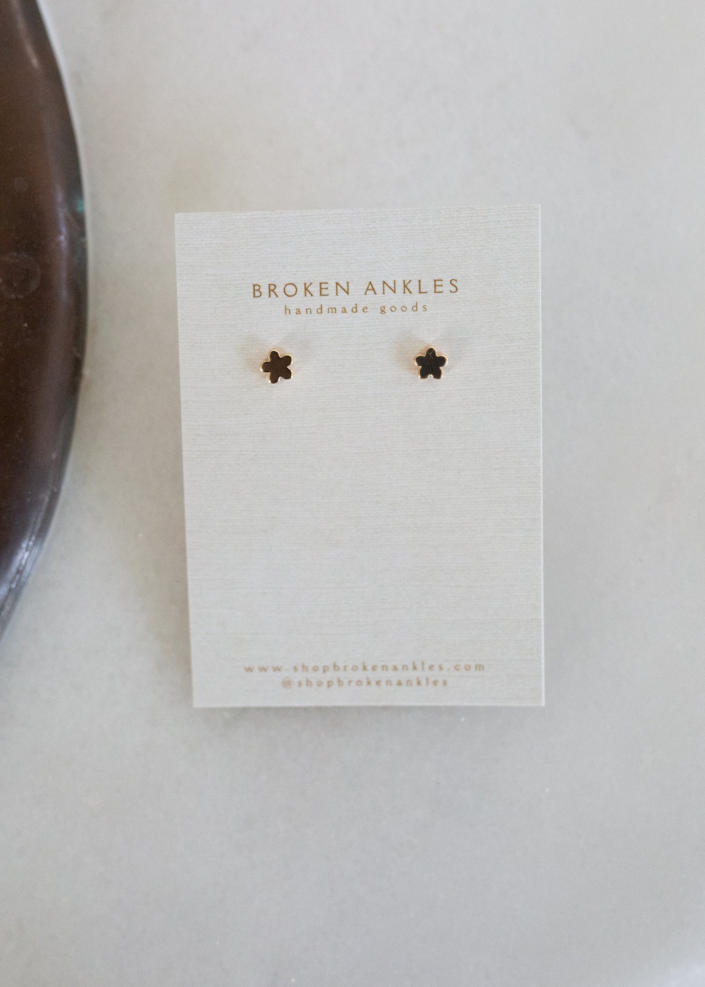 Full Brass Flower Stud