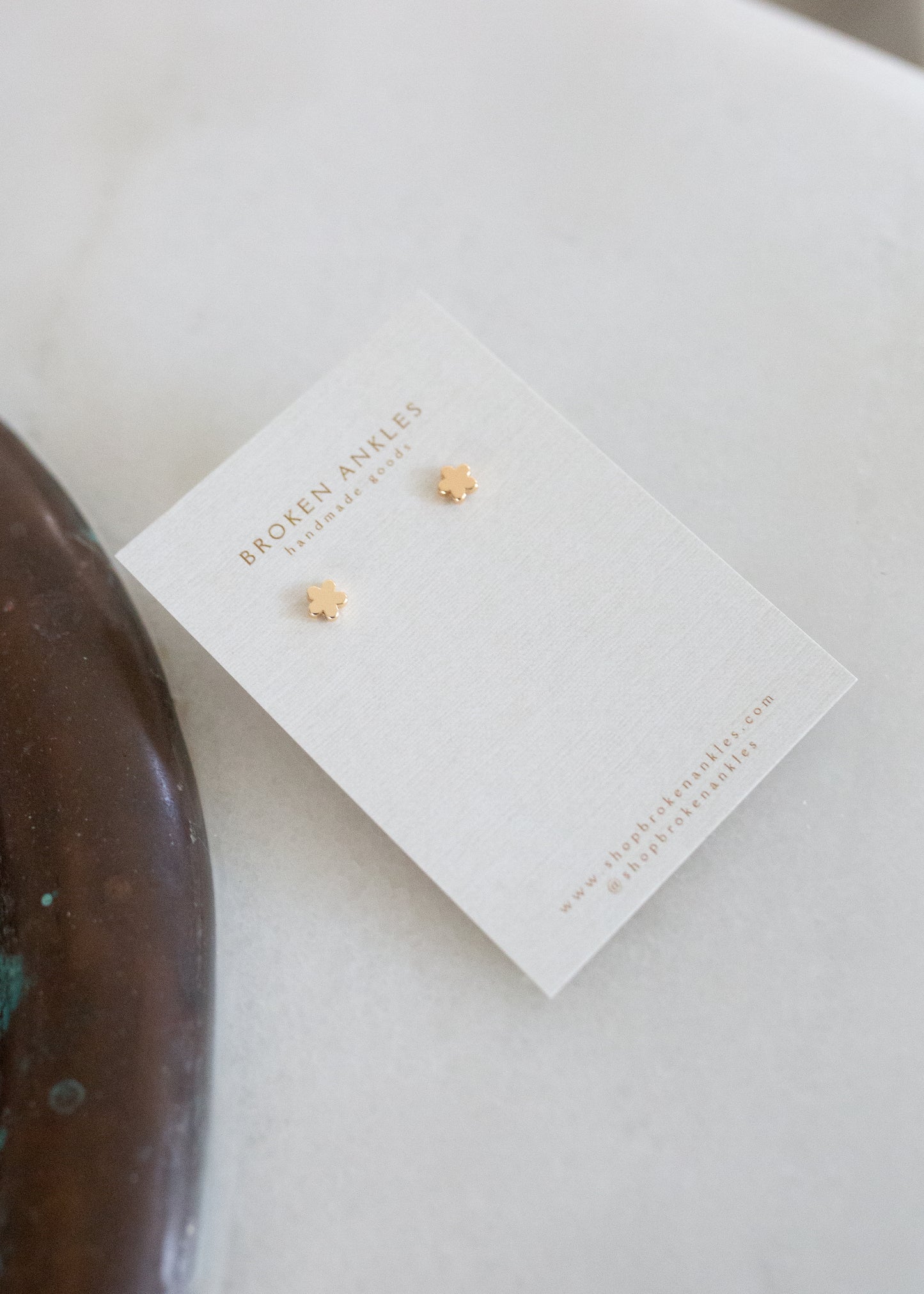 Full Brass Flower Stud