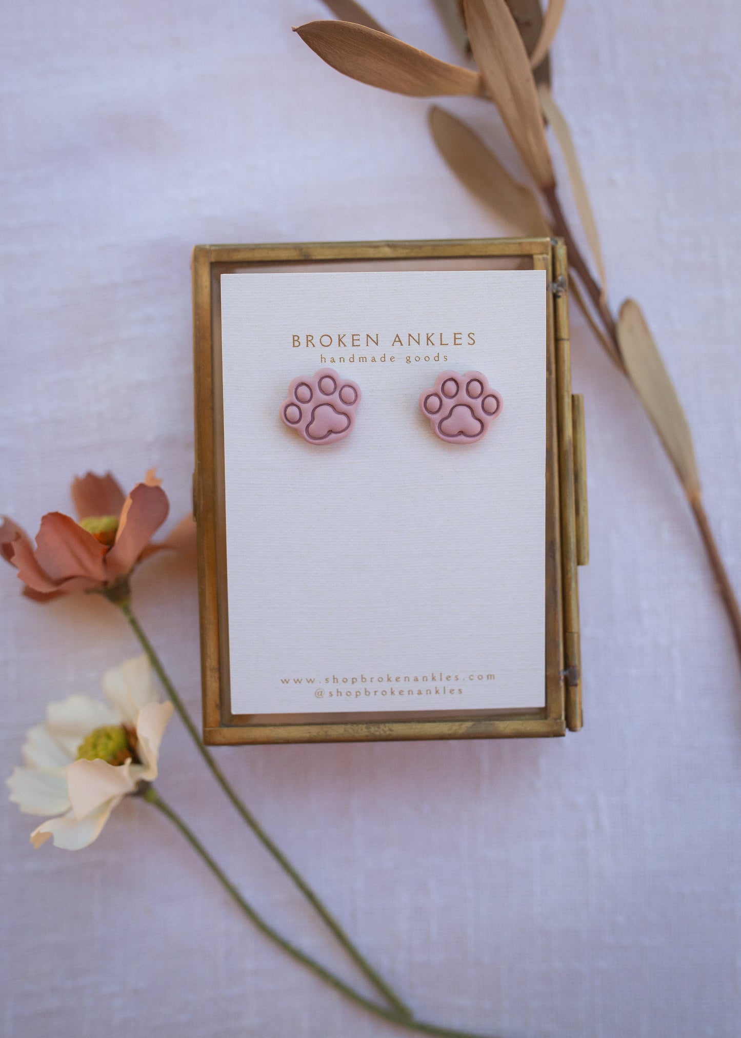 Dog Paw Studs