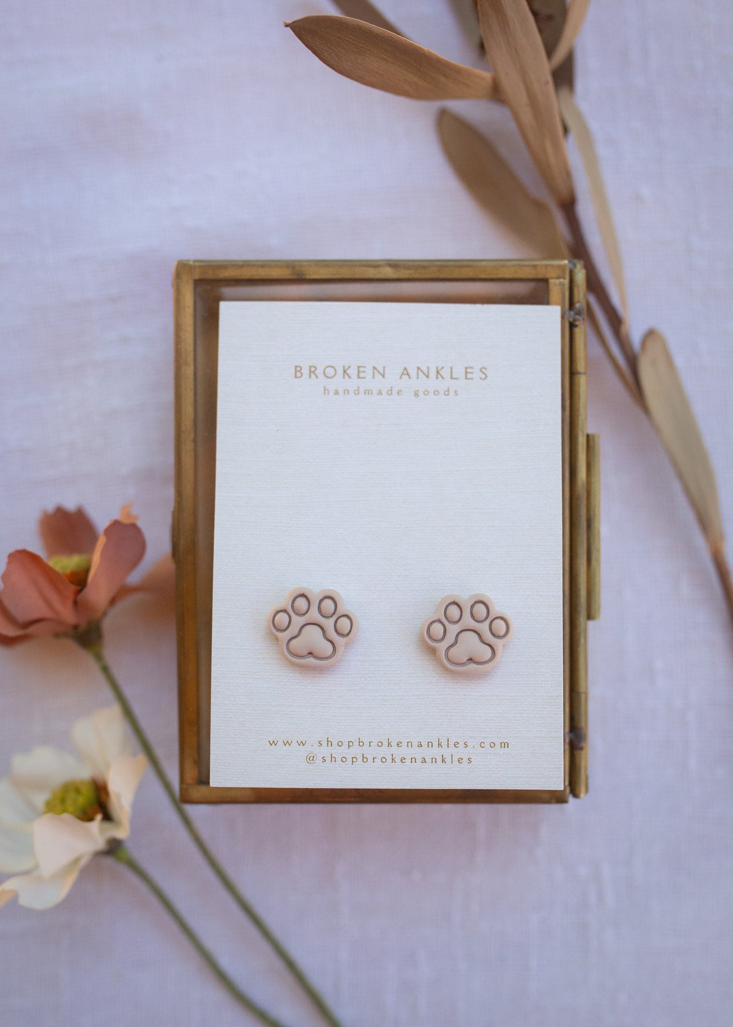 Dog Paw Studs