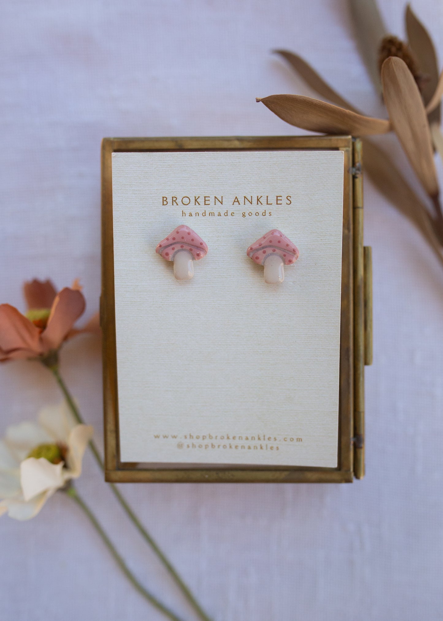 Mushroom Studs