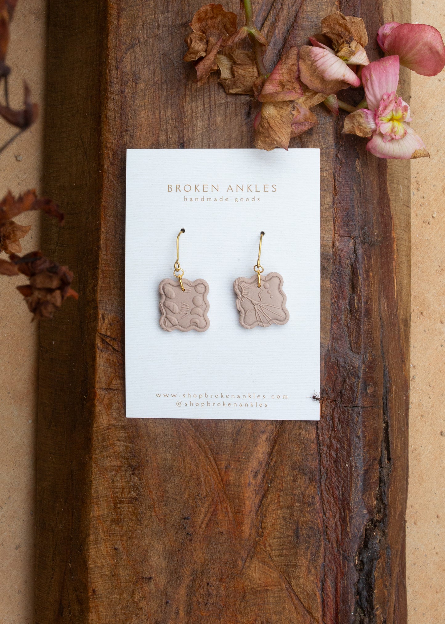 Square Dangles